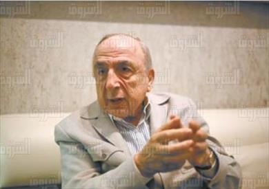 الصحفي اللبناني سمير عطا الله